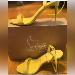 CHRISTIAN LOUBOUTIN Loubigirl 85 Patent Leather Heel Sandals Yellow Size 40